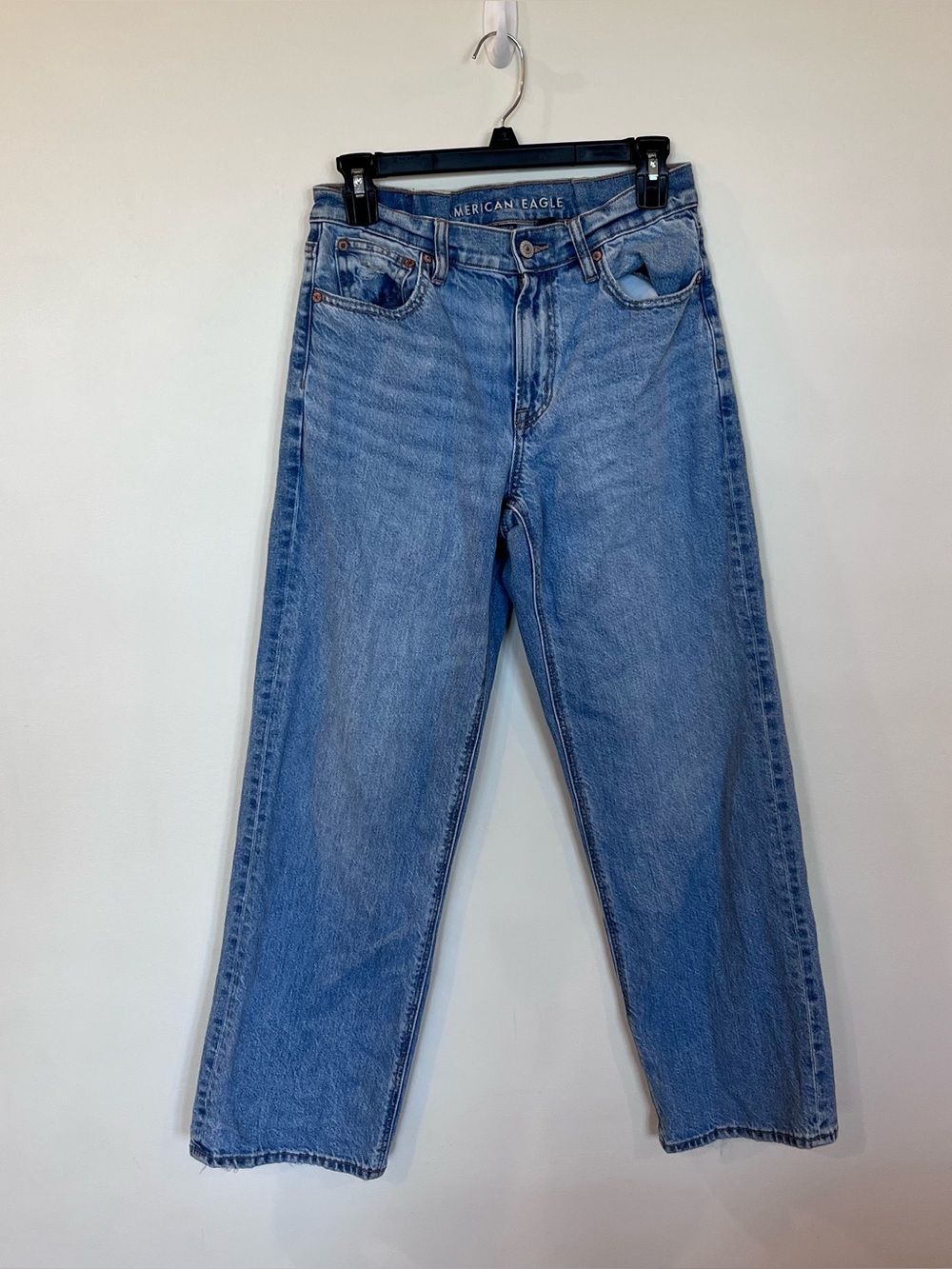 American Eagle Strigid Stovepipe Denim Jeans Womens Size 2 Light Wash Baggy